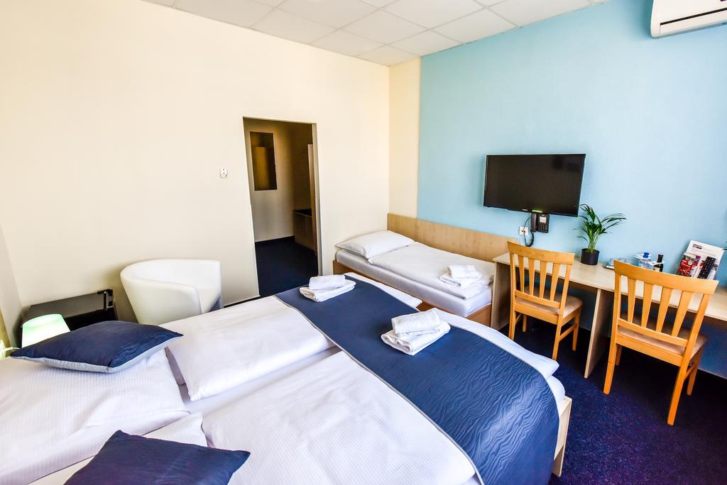 City Hostel Brno Modřice المظهر الخارجي الصورة
