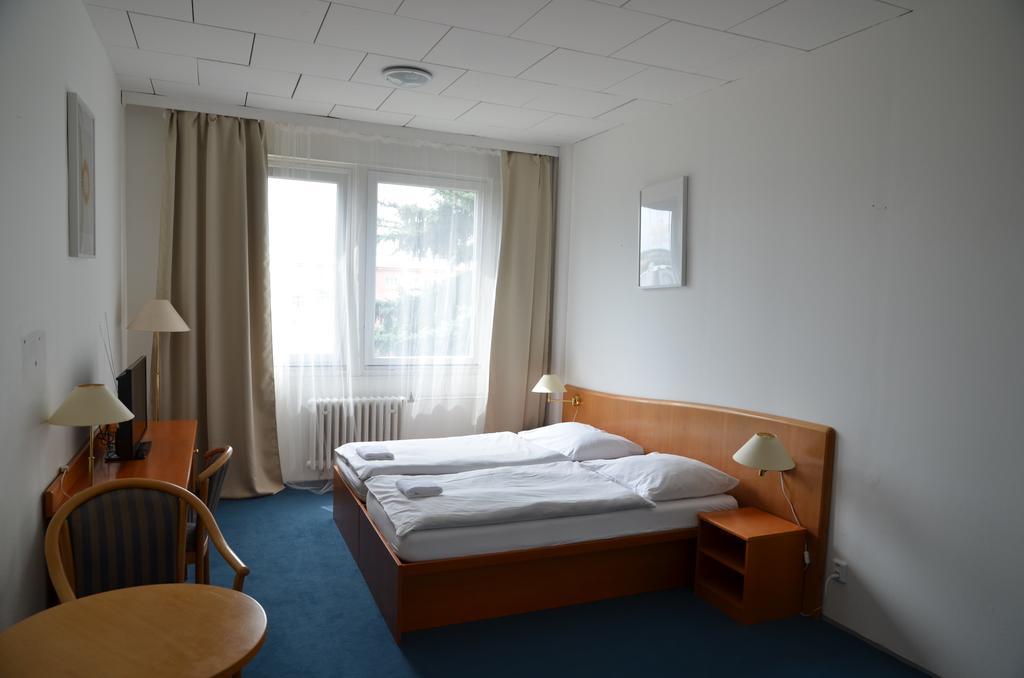 City Hostel Brno Modřice المظهر الخارجي الصورة